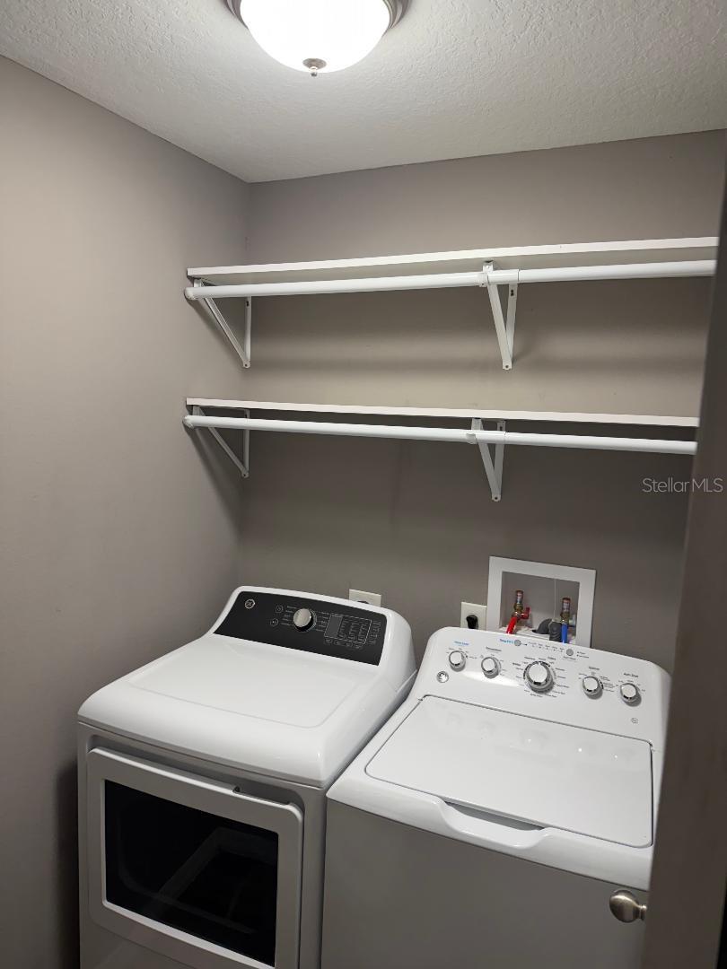 DELTONA LAKES UNIT 04 - Residential