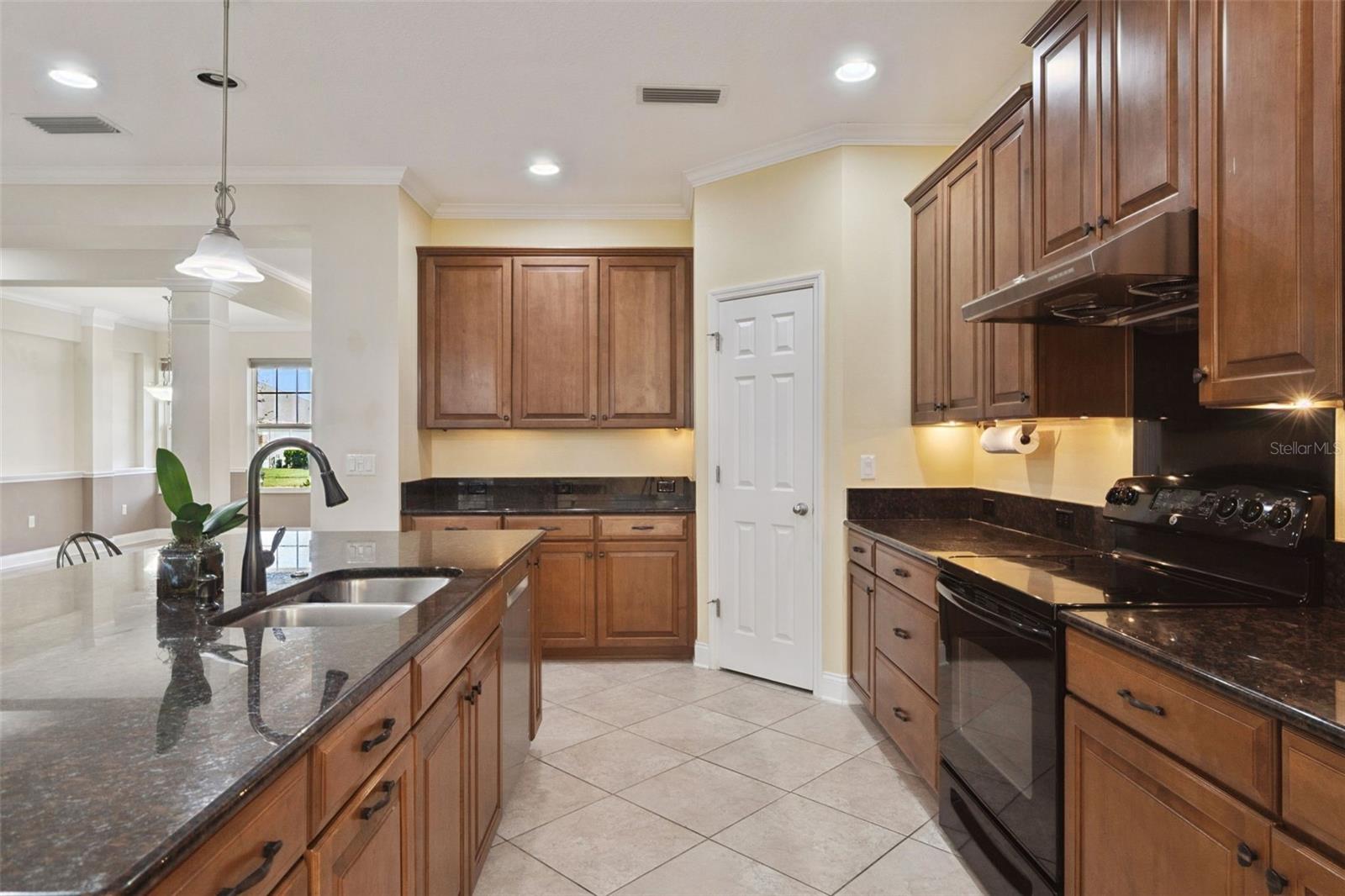 CLERMONT NOTTINGHAM AT LEGENDS - Residential