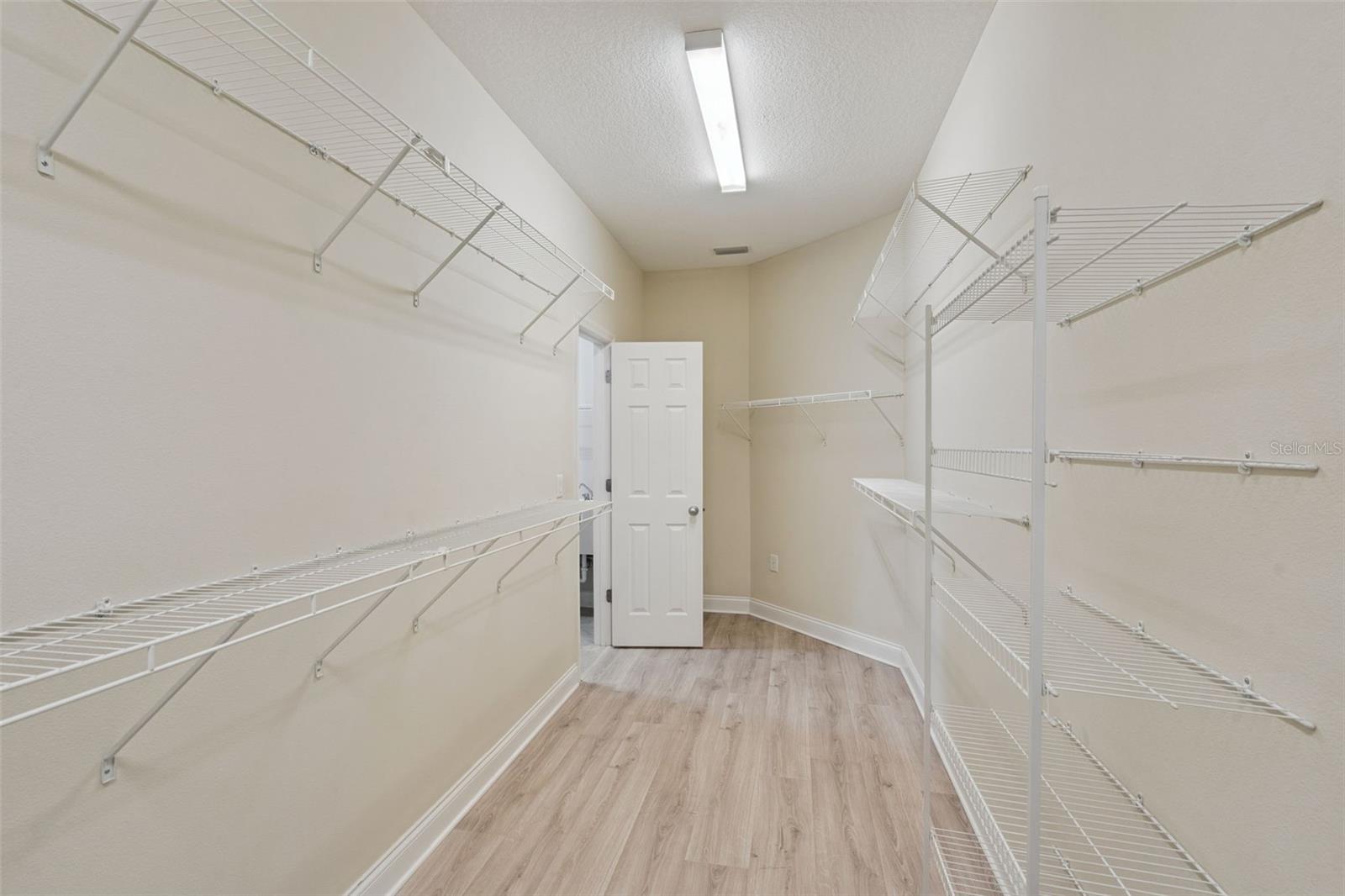 CLERMONT NOTTINGHAM AT LEGENDS - Residential