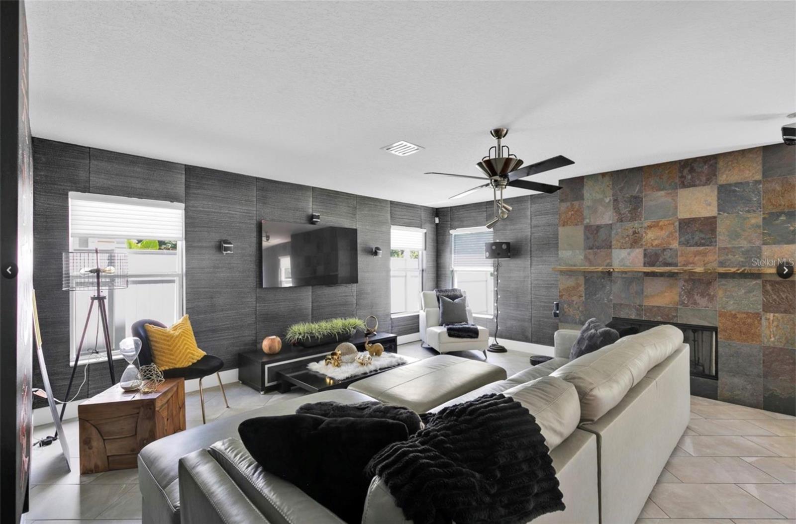 WATERFORD TRLS PH 02 - Residential Lease