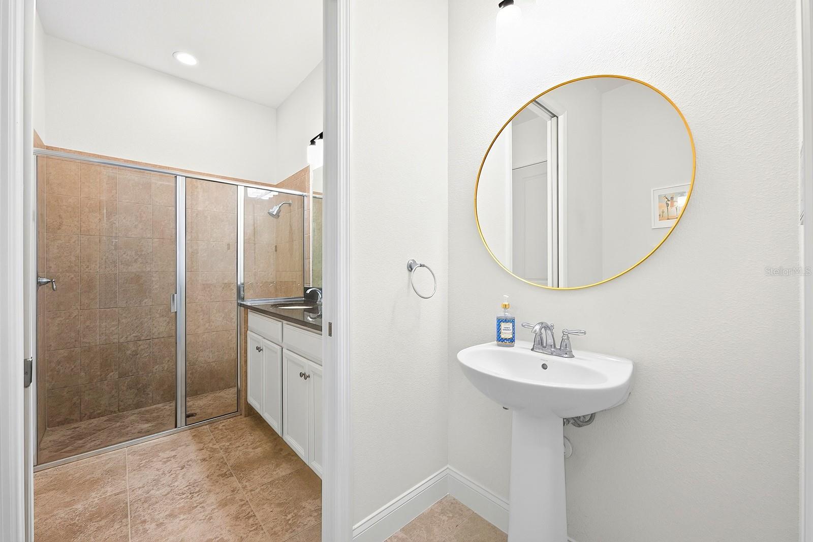 FESTIVAL PH 1 - Residential