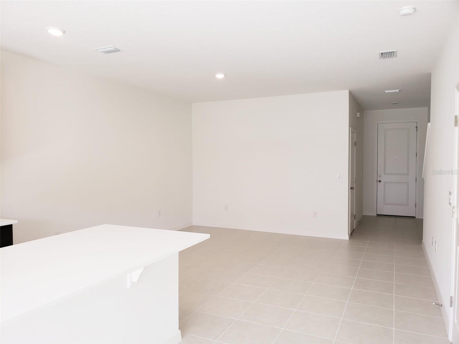 DELANEY RESERVE - Residential Lease