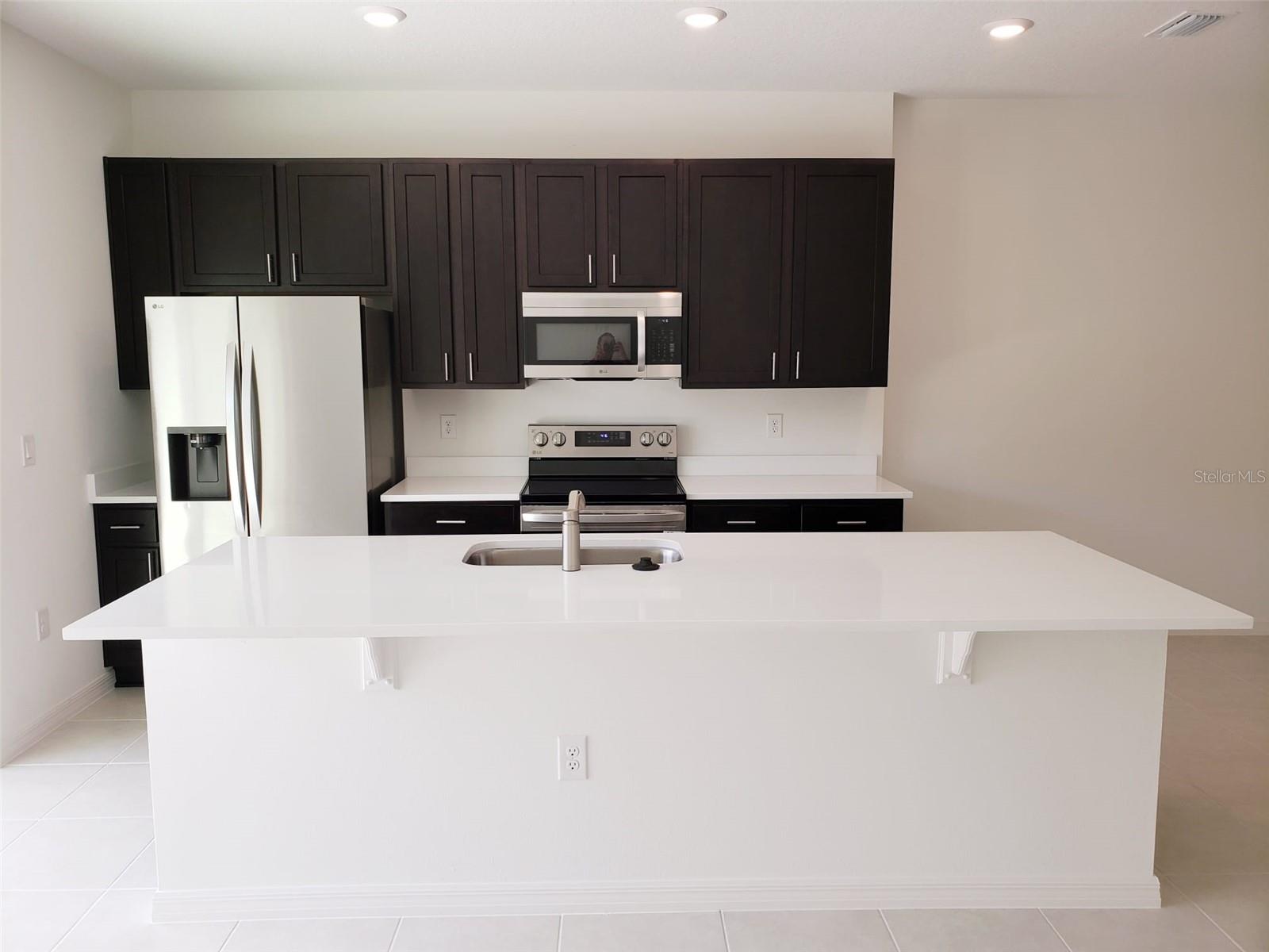 DELANEY RESERVE - Residential Lease