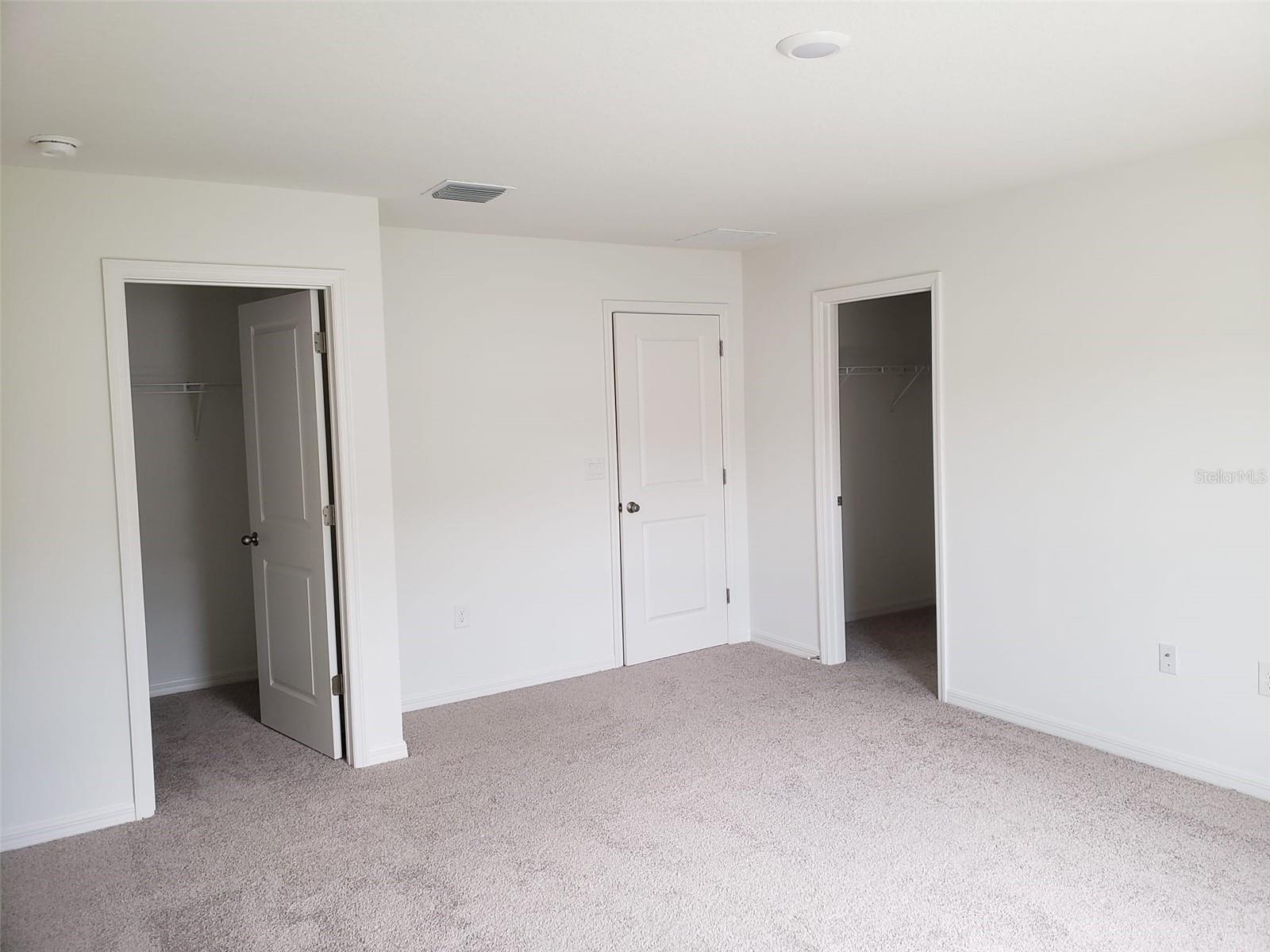 DELANEY RESERVE - Residential Lease