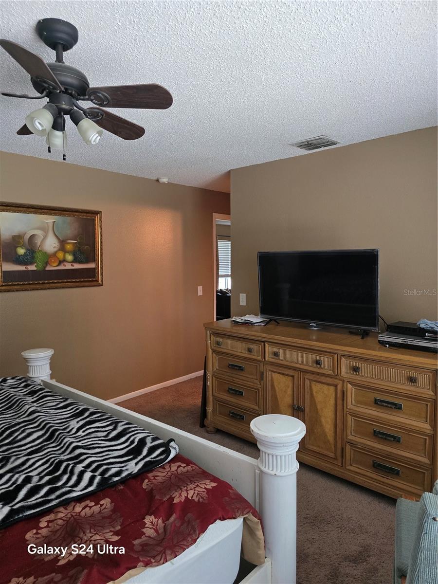DELTONA LAKES UNIT 07 - Residential
