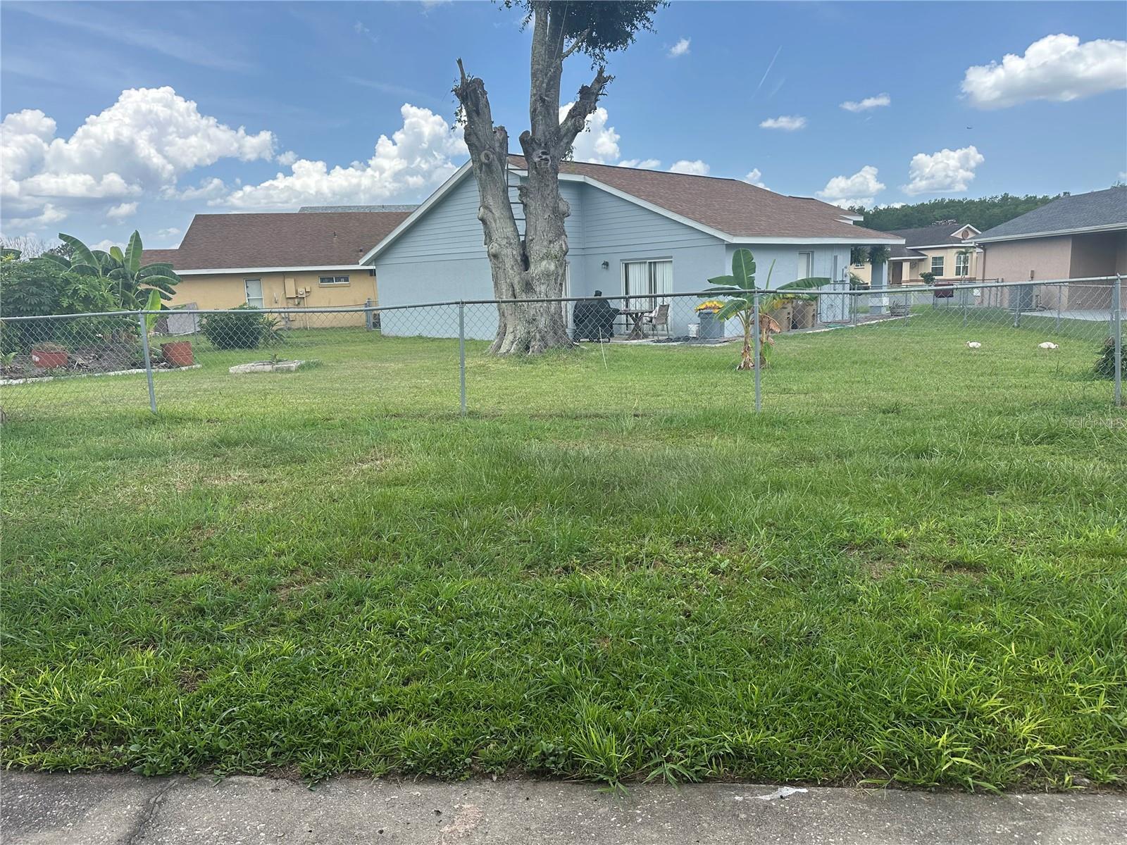 BRIDGEWATER - Residential