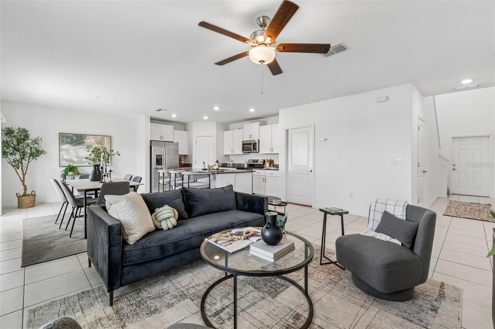 VENTANA PHASE 4 - Residential