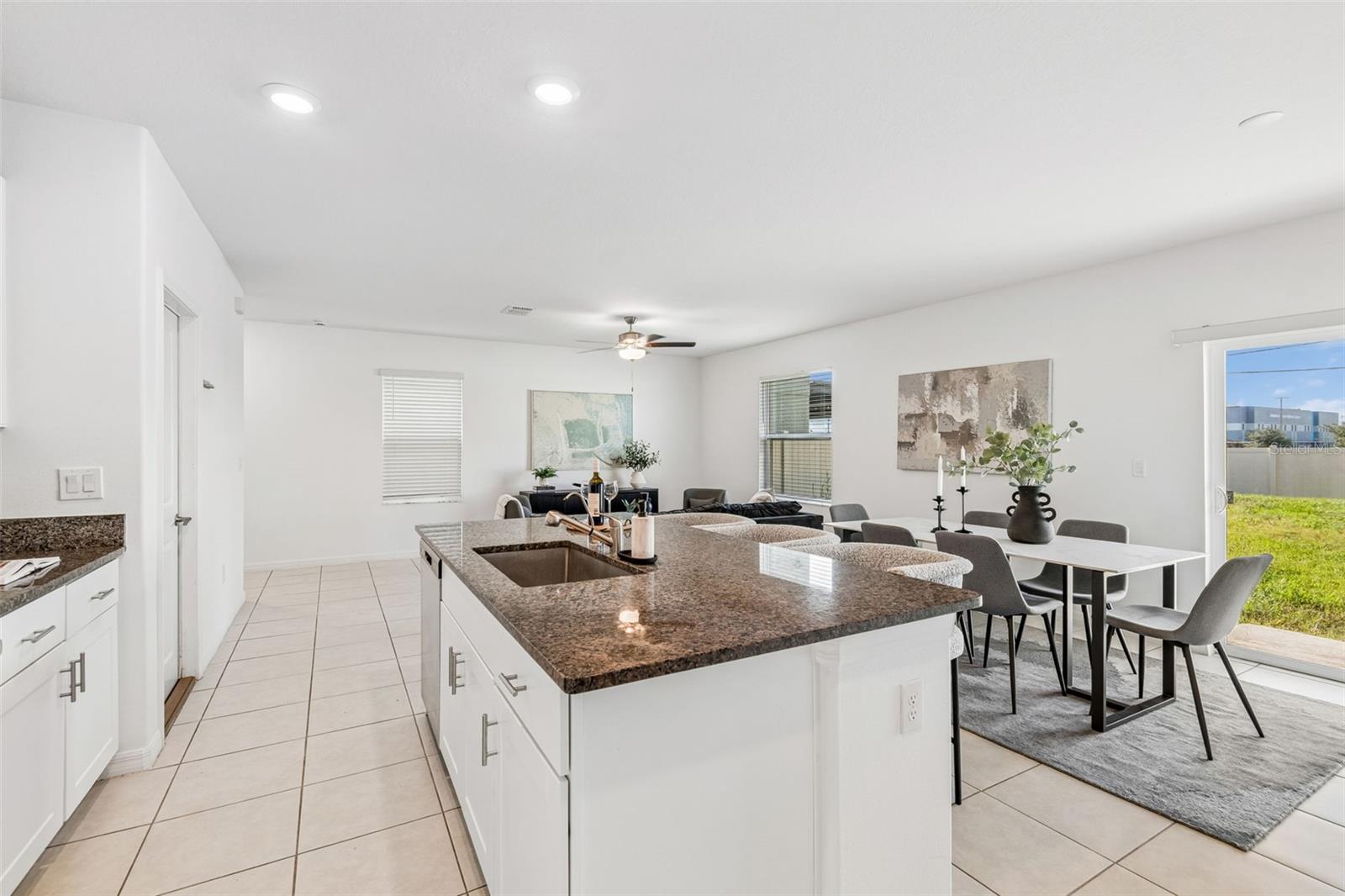 VENTANA PHASE 4 - Residential