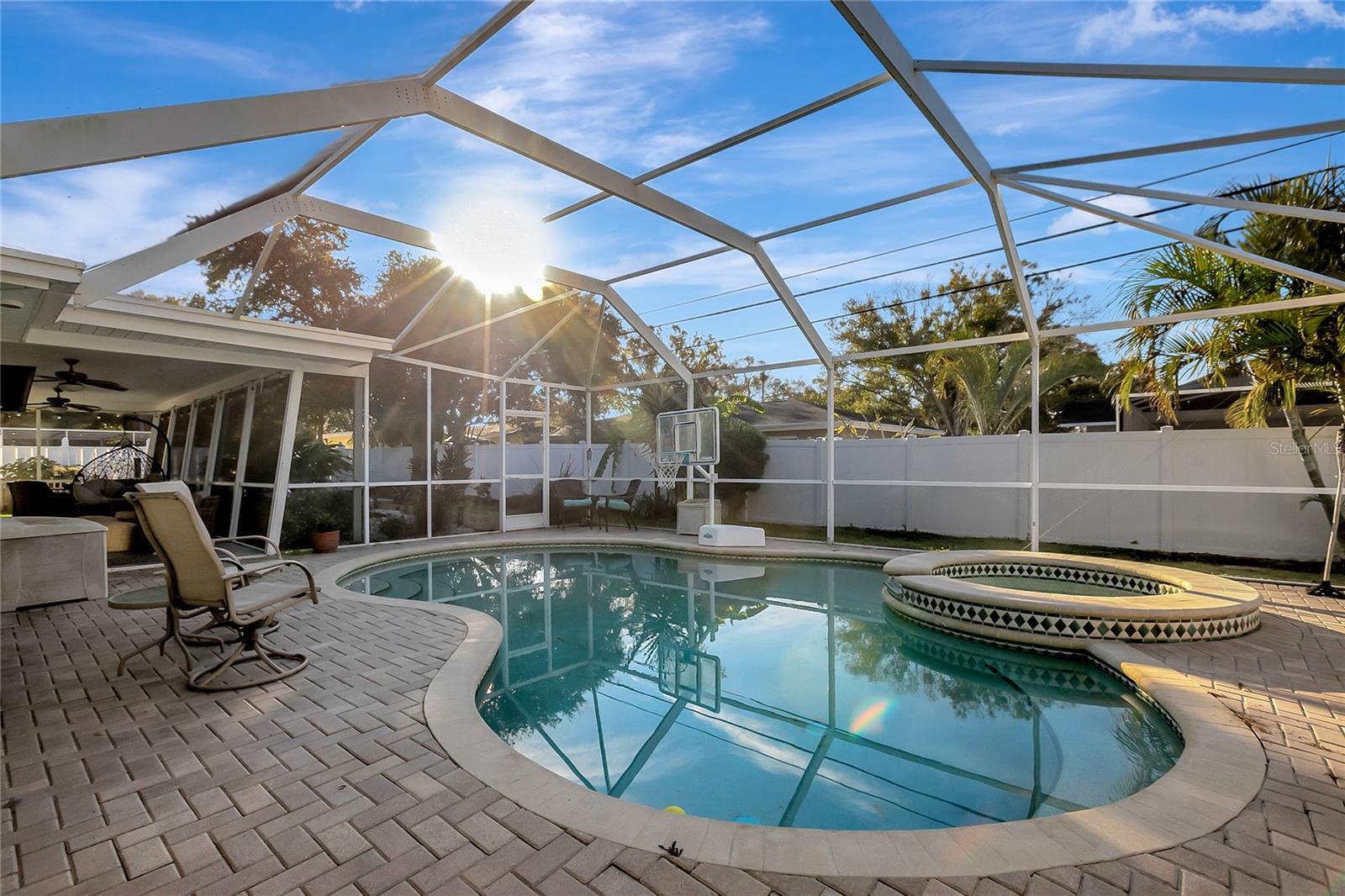 HARBOR BLUFFS SEC 3 - Residential Lease