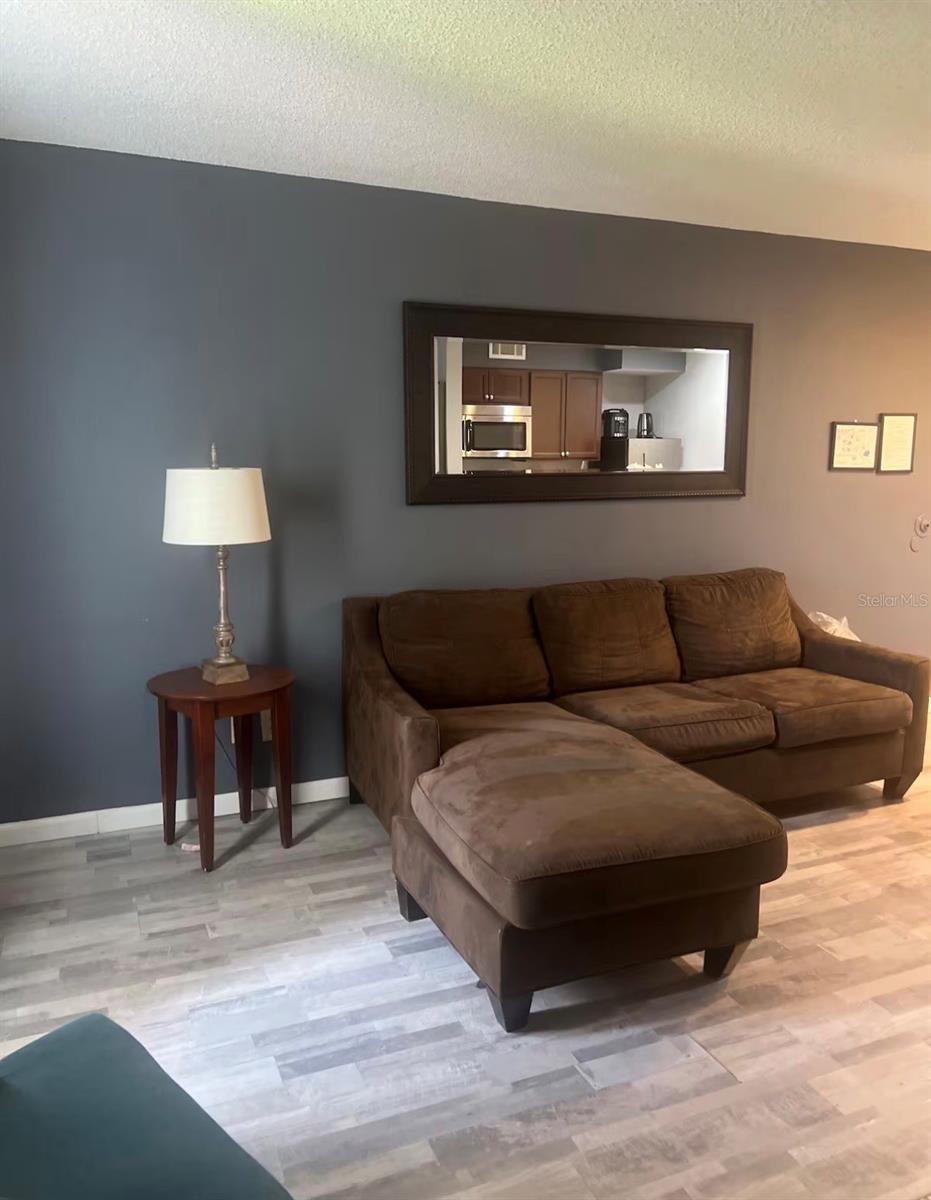 PARKWAY PALMS RESORT MAINGATE CONDO - Residential