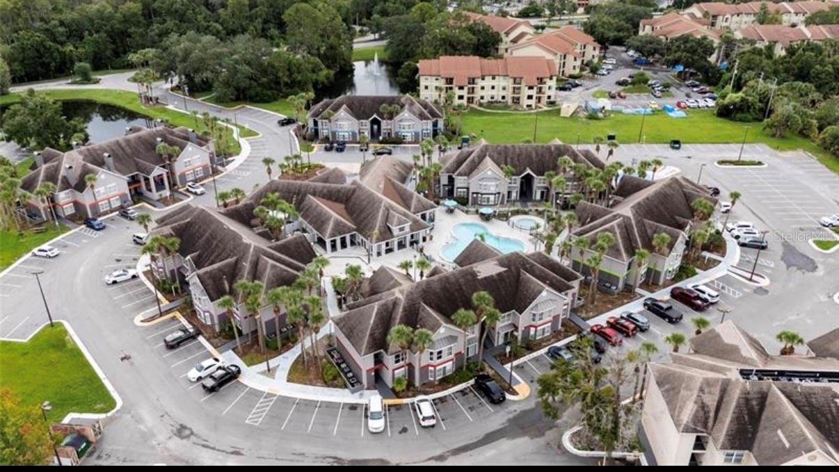 INCOME- PRODUCING 1 BEDROOM -1 BATHROOM CONDO -MINUTES TO  WALT DISNEY WORLD PRIME LOCATION!!!!
-Strong income poitential based on location ,demand and comparable rentals in the area 
-Close proximidy  to theme parks ,shopping , outlets ,dining, and major highways ,enhancing guest appeal
-Low maintenance condo Ownership  ideal for investors seeking cash flow
- income Potencial driven by constant tourism demand and year-round visitor traffic 
-ideal for airbnb ,vrbo ,seasonal use or portafolio expancion