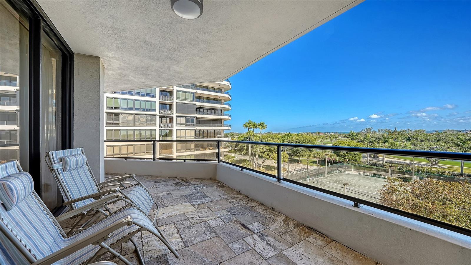SANCTUARY IV - Residential