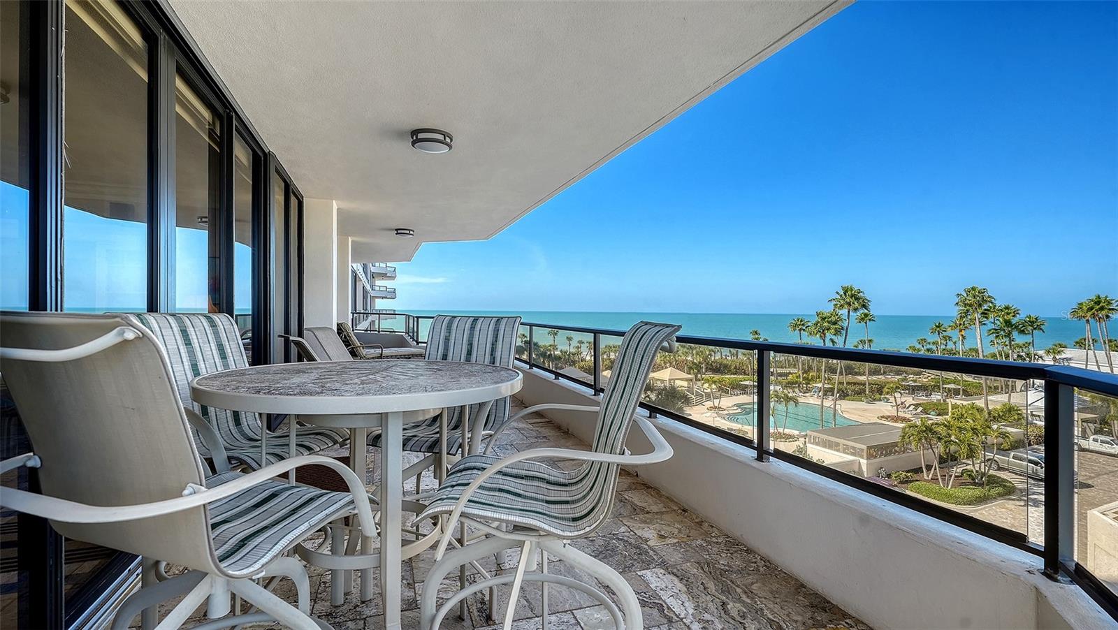 SANCTUARY IV - Residential