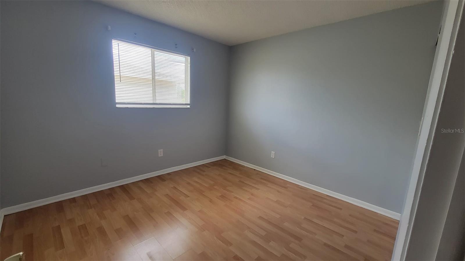 PINE SHADOWS CONDO PH 03 - Residential Lease