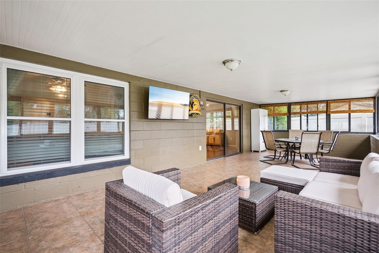 STERLING PARK UNIT 01 - Residential