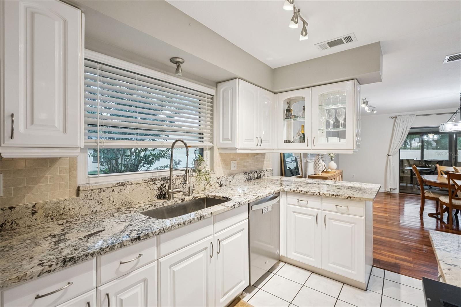 STERLING PARK UNIT 01 - Residential