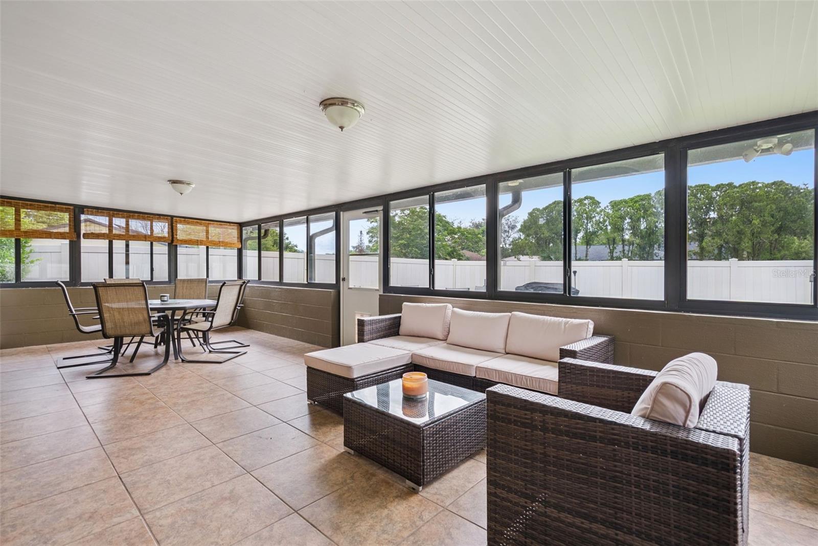 STERLING PARK UNIT 01 - Residential