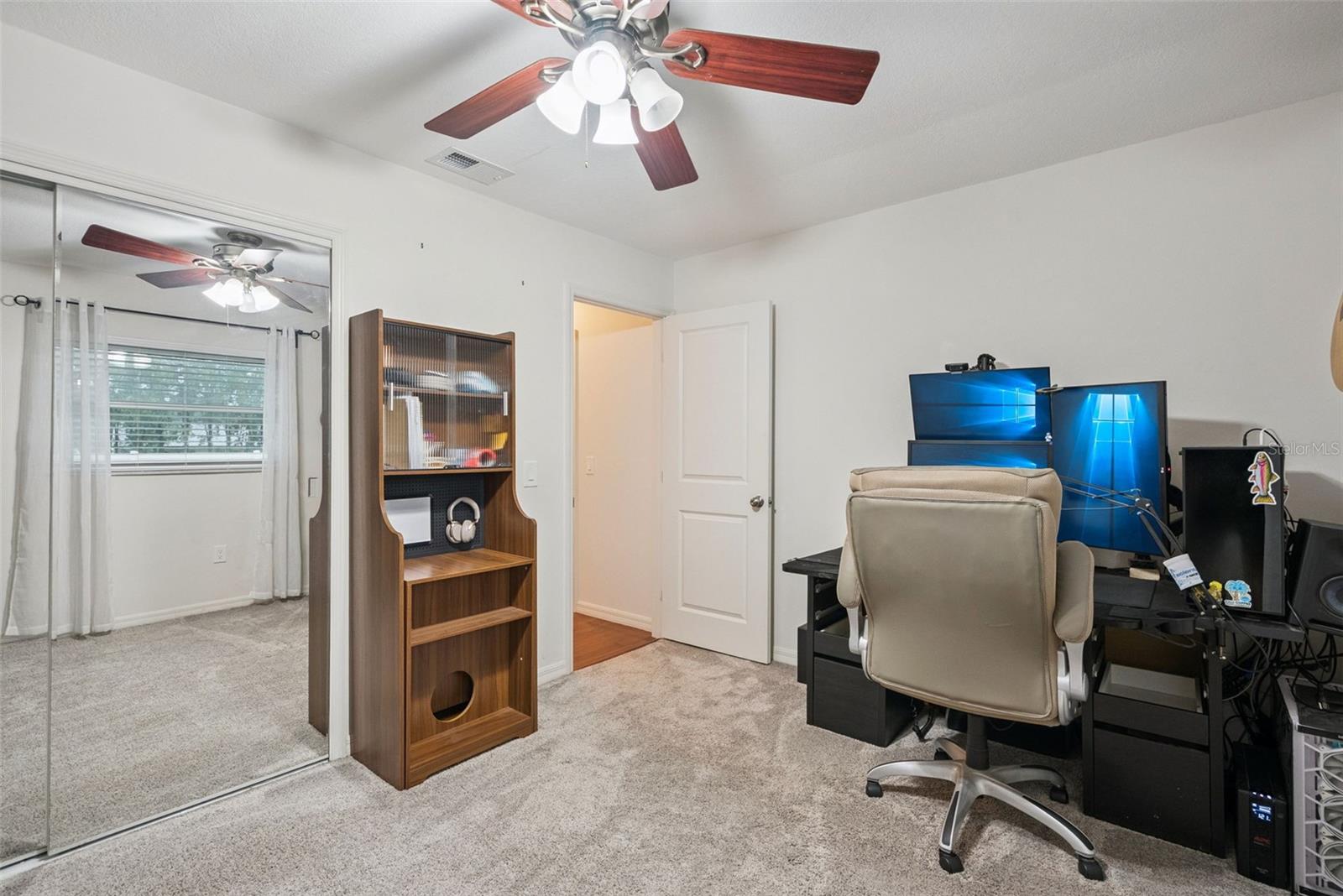 STERLING PARK UNIT 01 - Residential