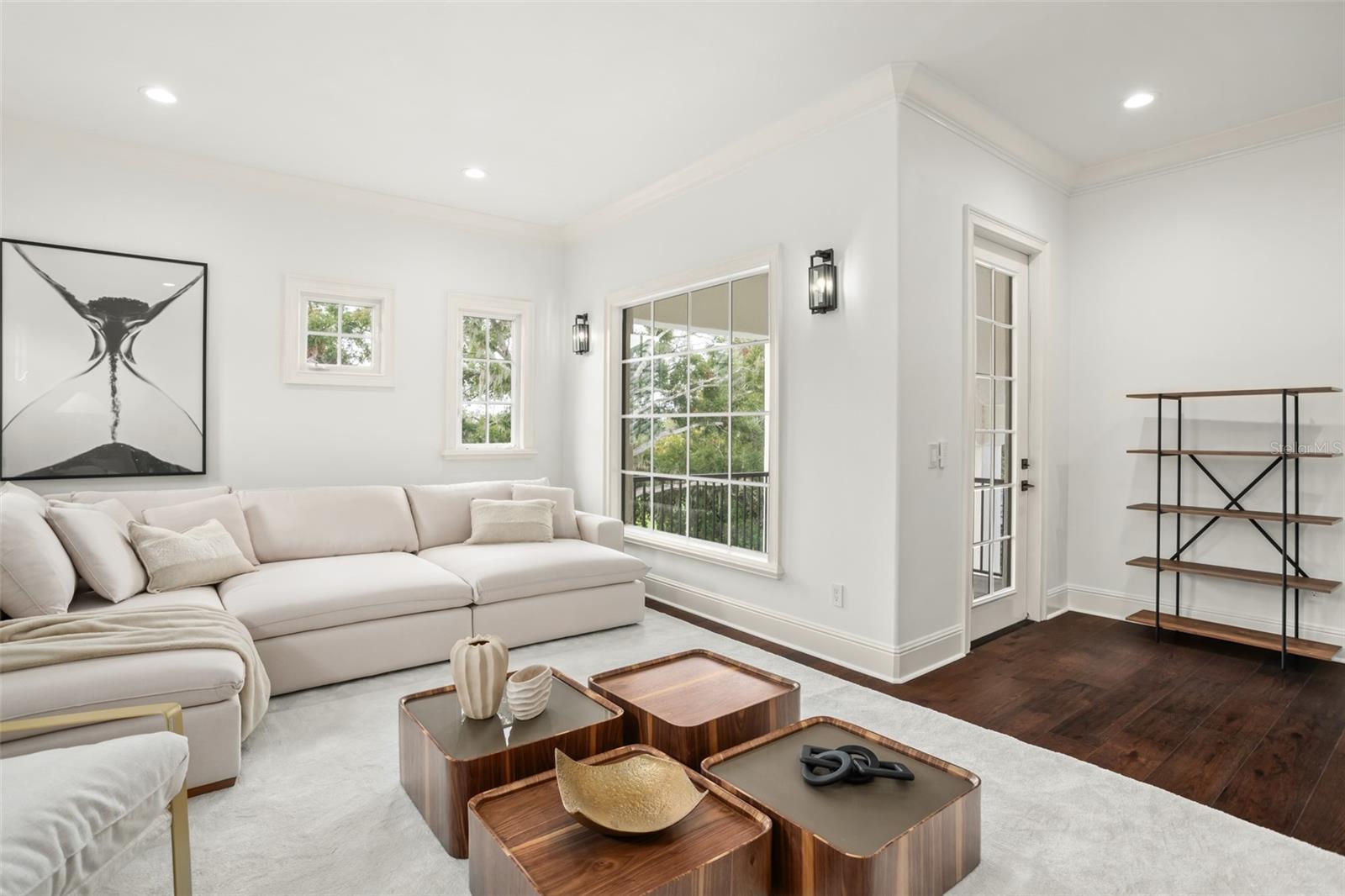 ISLEWORTH - Residential