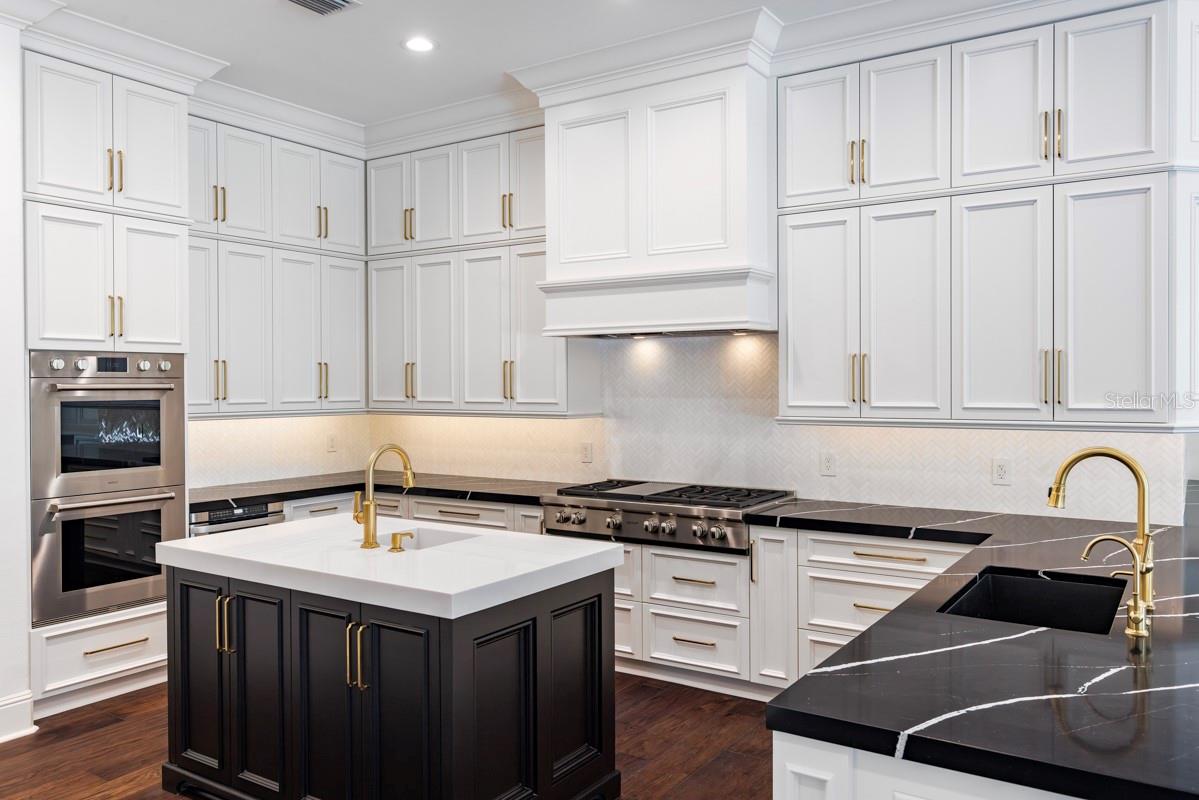ISLEWORTH - Residential