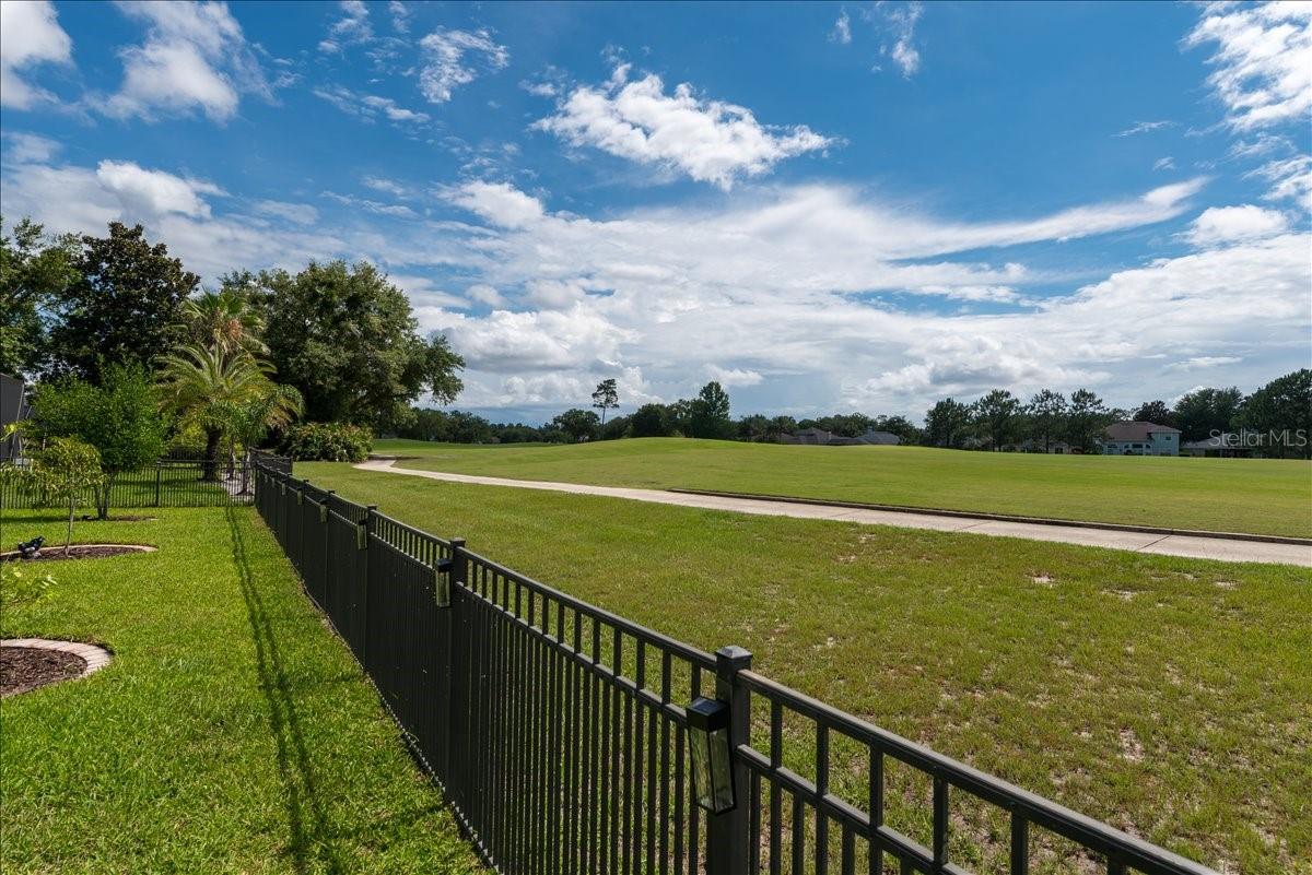 SOUTH HAMPTON - Residential