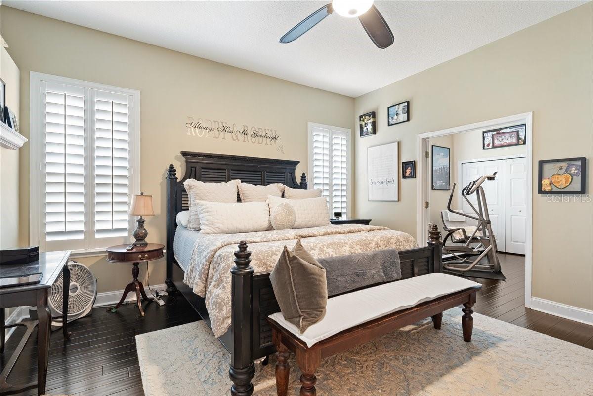 SOUTH HAMPTON - Residential