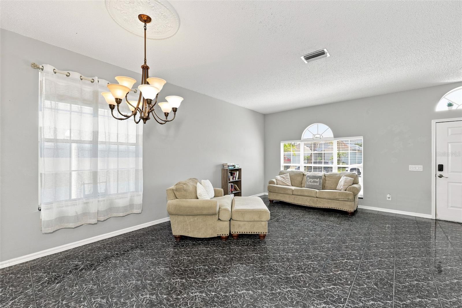 BRENTWOOD HILLS TR A UNIT 2 - Residential
