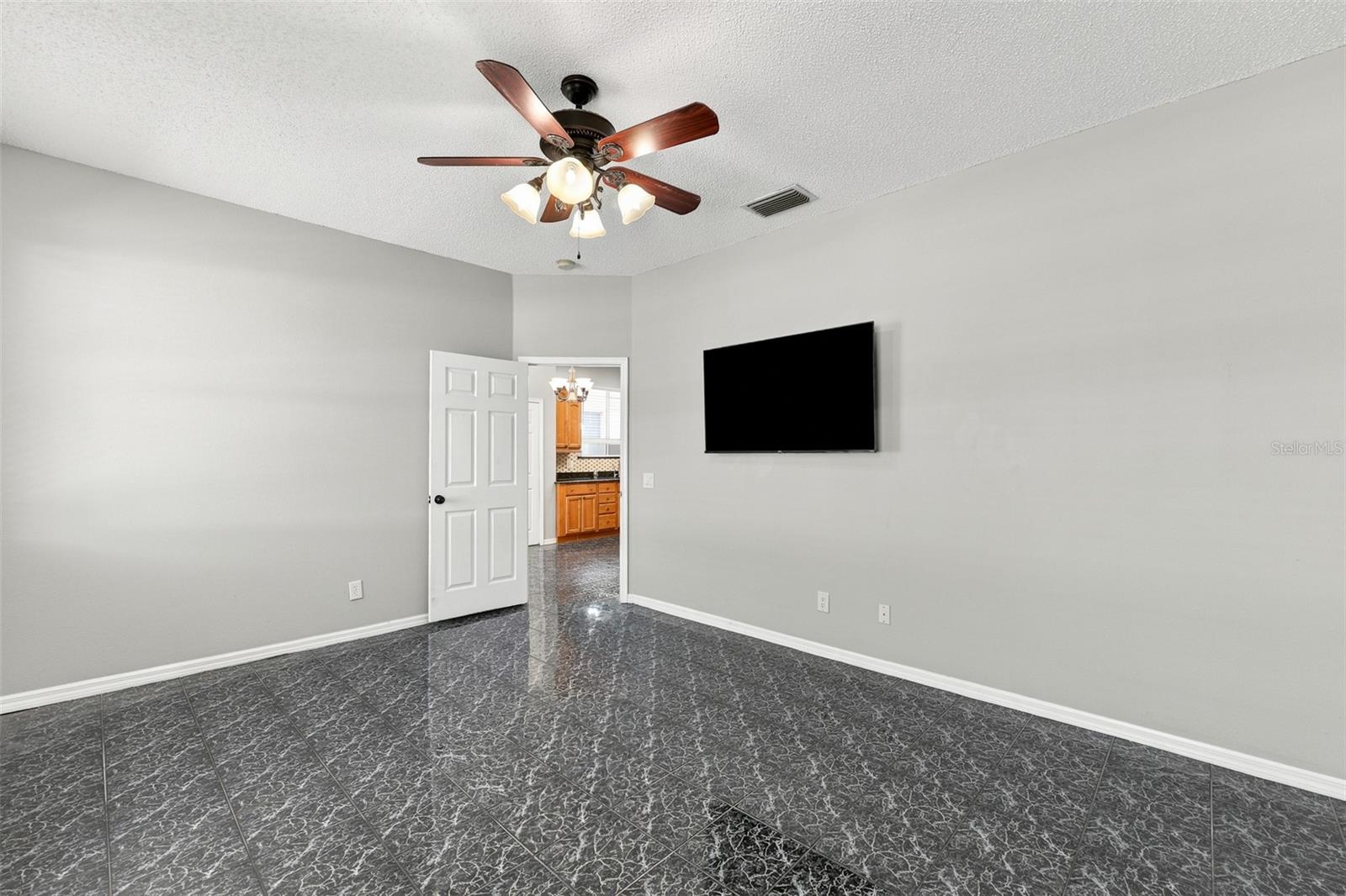 BRENTWOOD HILLS TR A UNIT 2 - Residential