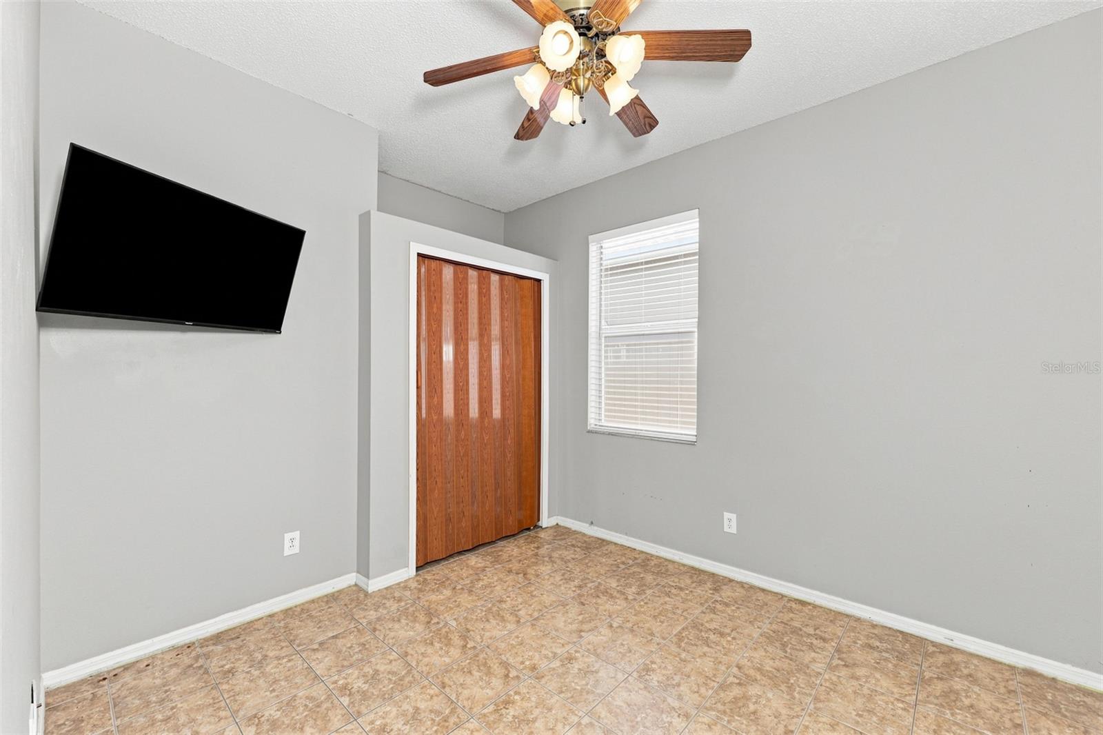 BRENTWOOD HILLS TR A UNIT 2 - Residential