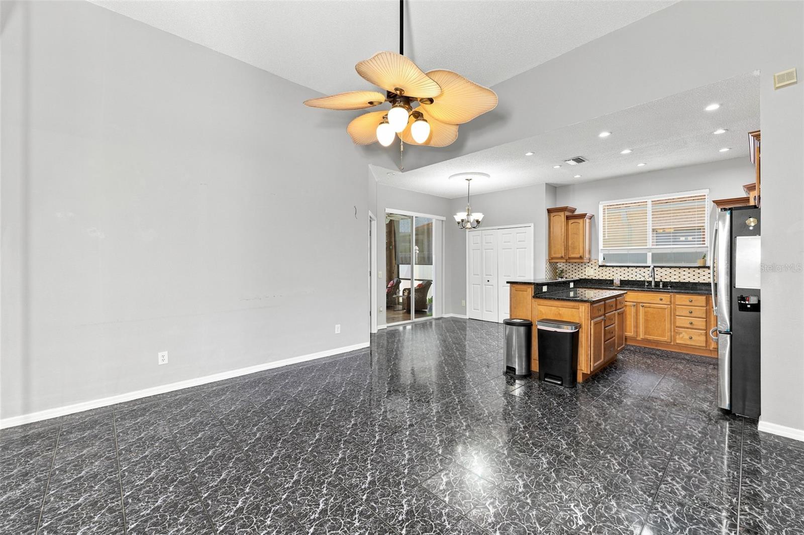 BRENTWOOD HILLS TR A UNIT 2 - Residential