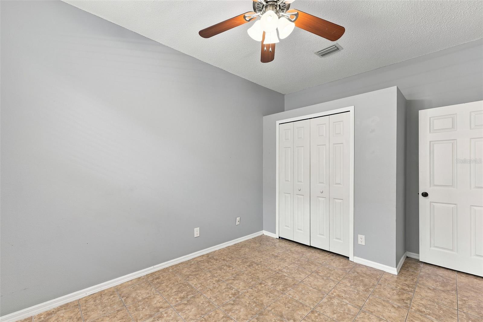 BRENTWOOD HILLS TR A UNIT 2 - Residential