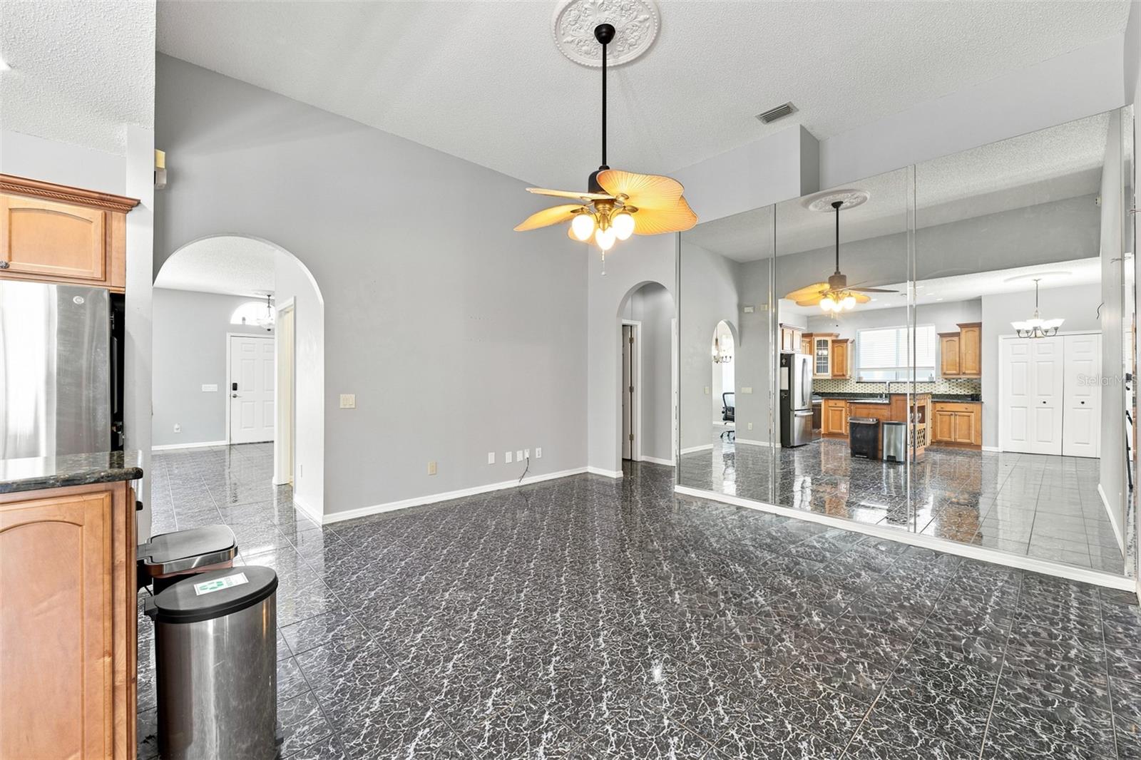 BRENTWOOD HILLS TR A UNIT 2 - Residential