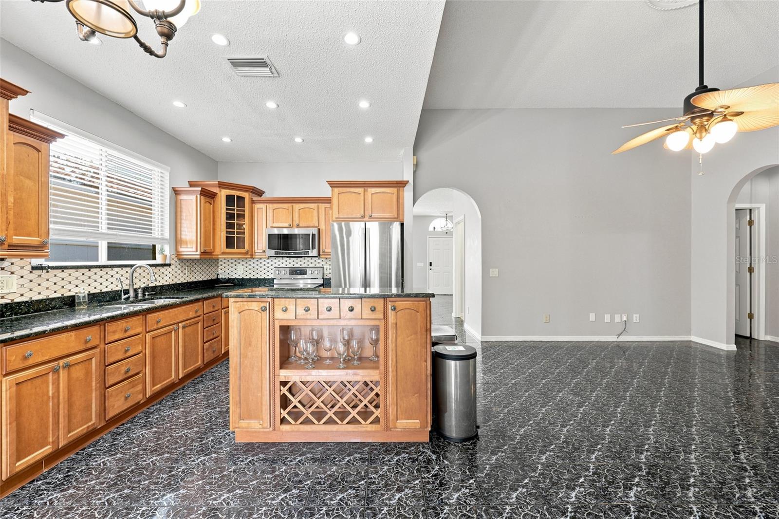 BRENTWOOD HILLS TR A UNIT 2 - Residential