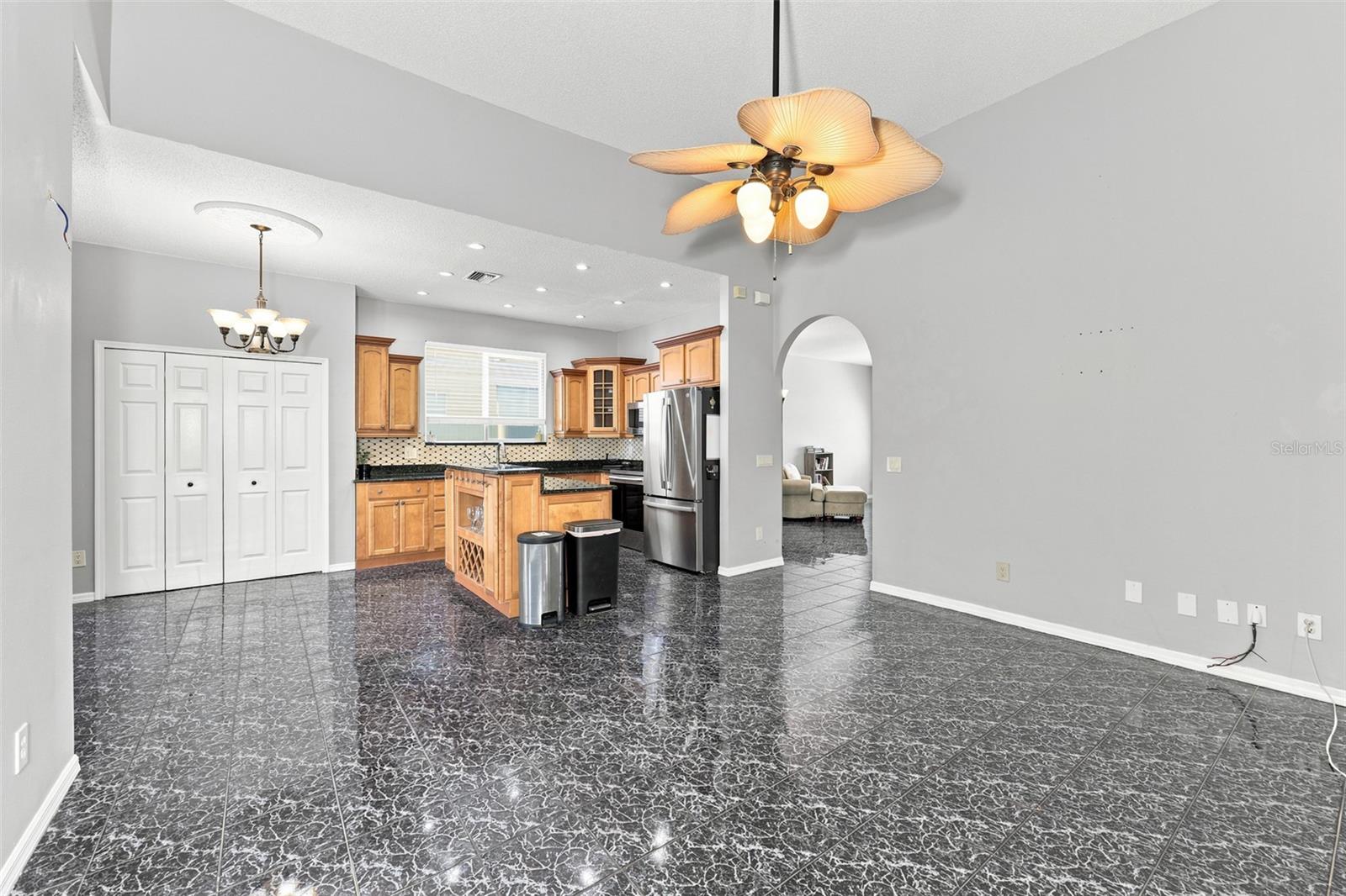 BRENTWOOD HILLS TR A UNIT 2 - Residential