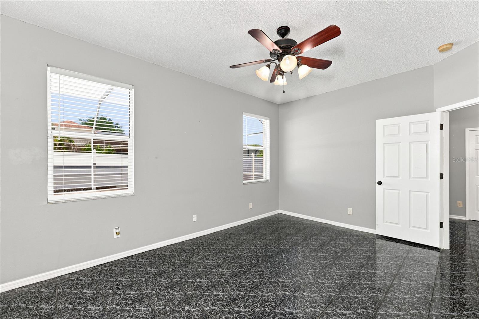 BRENTWOOD HILLS TR A UNIT 2 - Residential