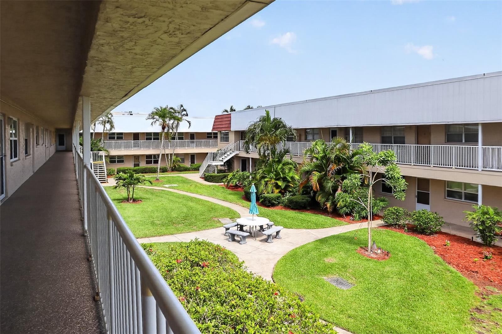LONG BAYOU - Residential