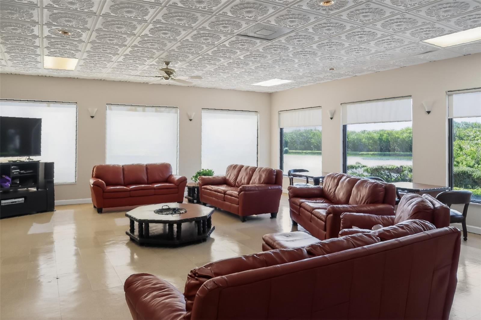 LONG BAYOU - Residential