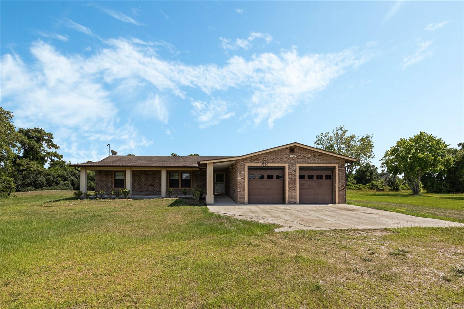 COUNTRY MEADOW WEST UNIT 1 - Residential Lease