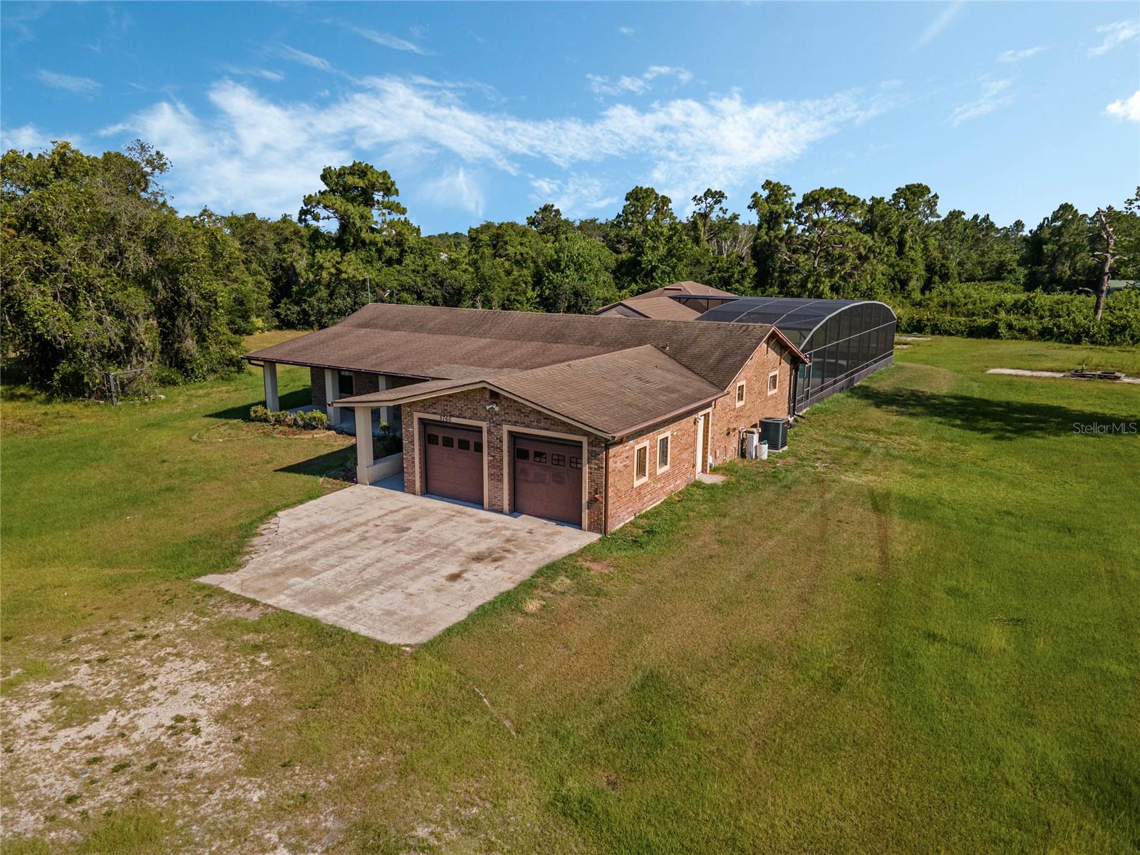 COUNTRY MEADOW WEST UNIT 1 - Residential Lease
