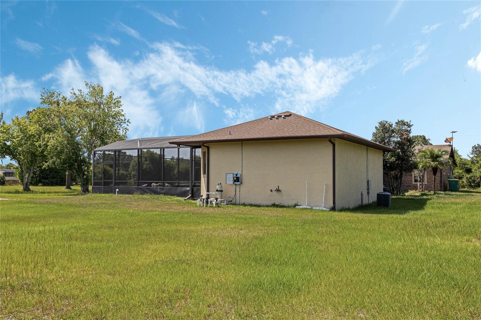 COUNTRY MEADOW WEST UNIT 1 - Residential Lease