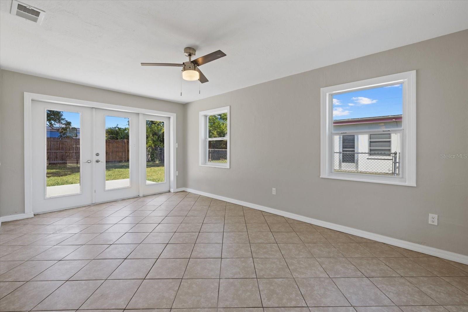 PORT CHARLOTTE SUB - Residential