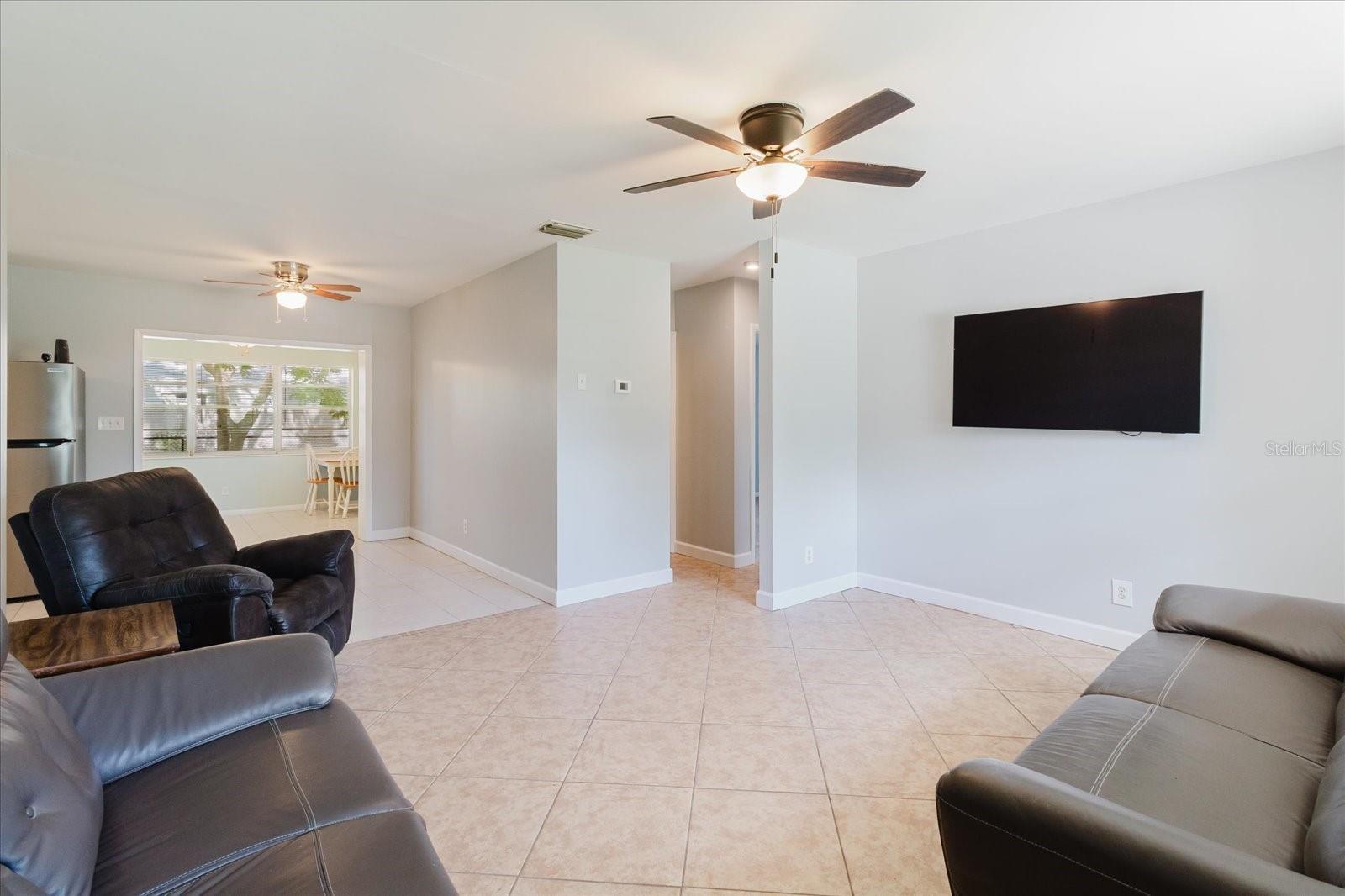 APOLLO BEACH UNIT ONE PT ONE - Residential
