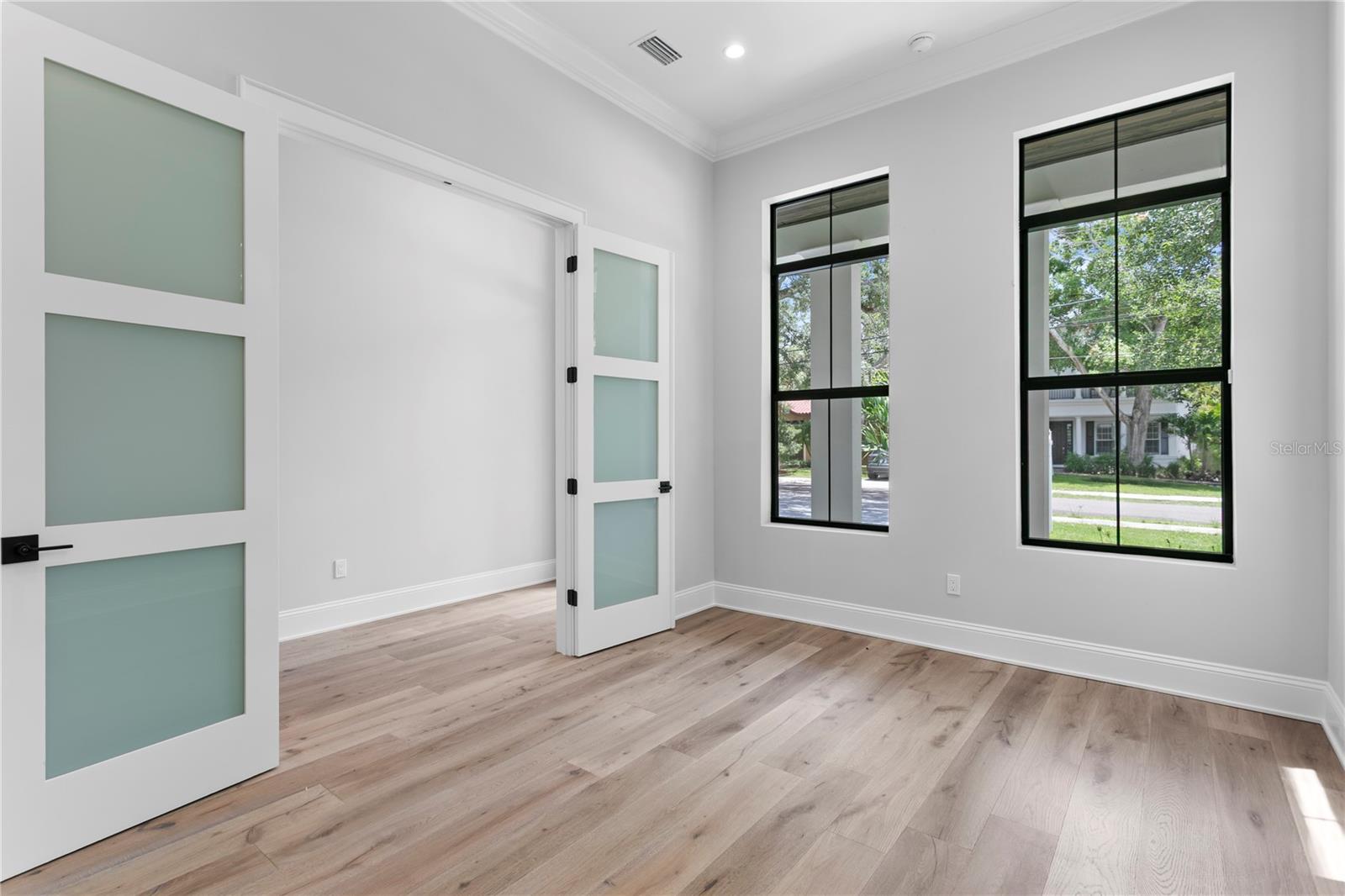 BAYSHORE BEAUTIFUL - Residential