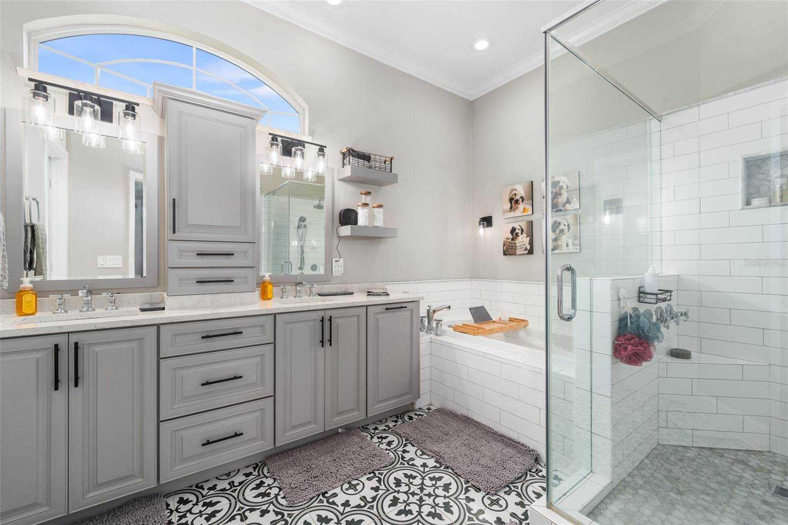HAILE PLANTATION UNIT 33 PH I - Residential