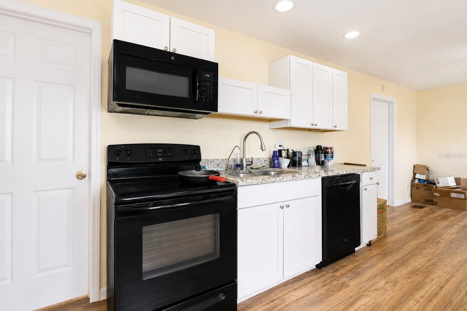 CITY ZEPHYRHILLS - Residential