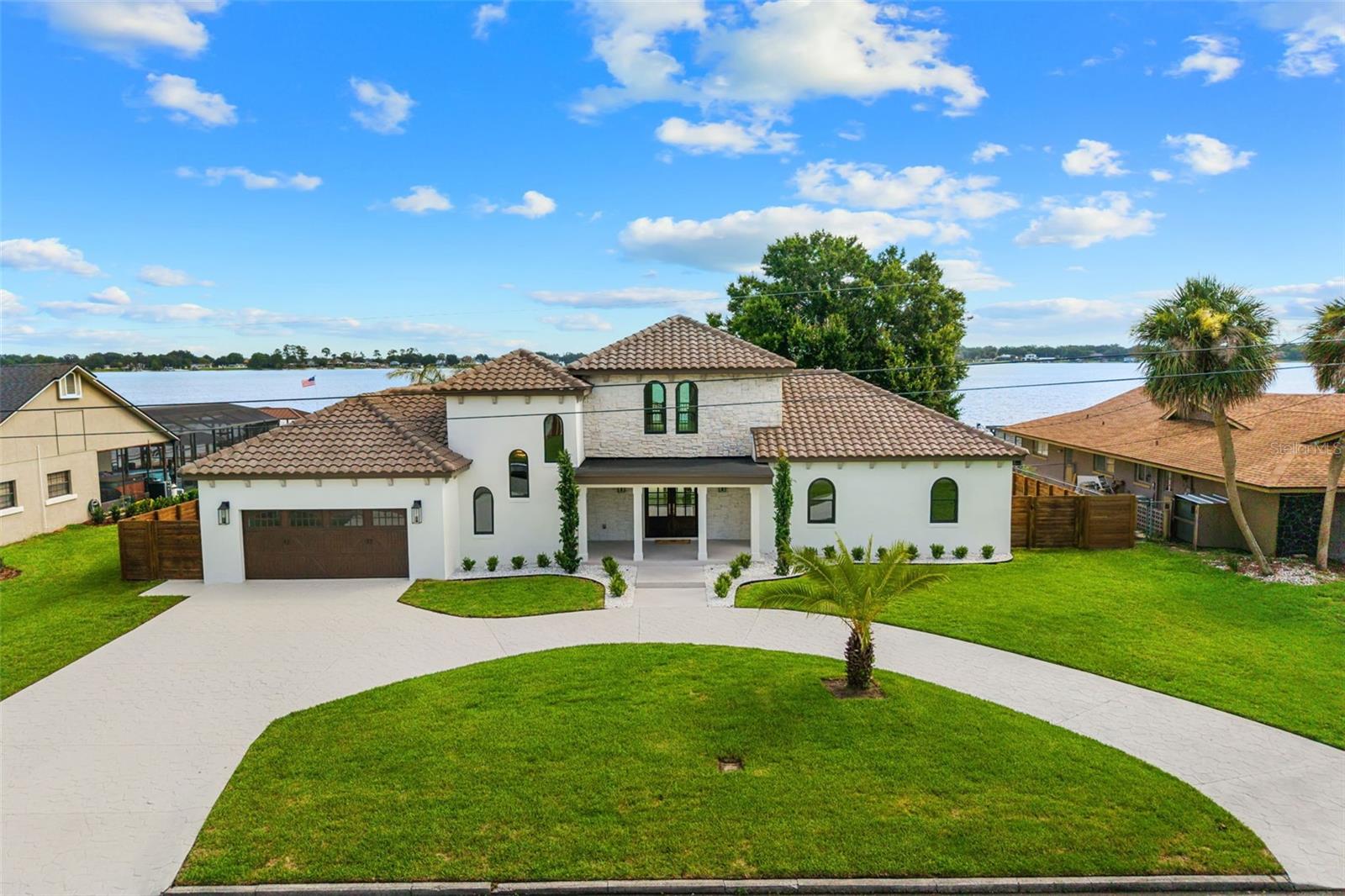 CONWAY SHORES - Residential