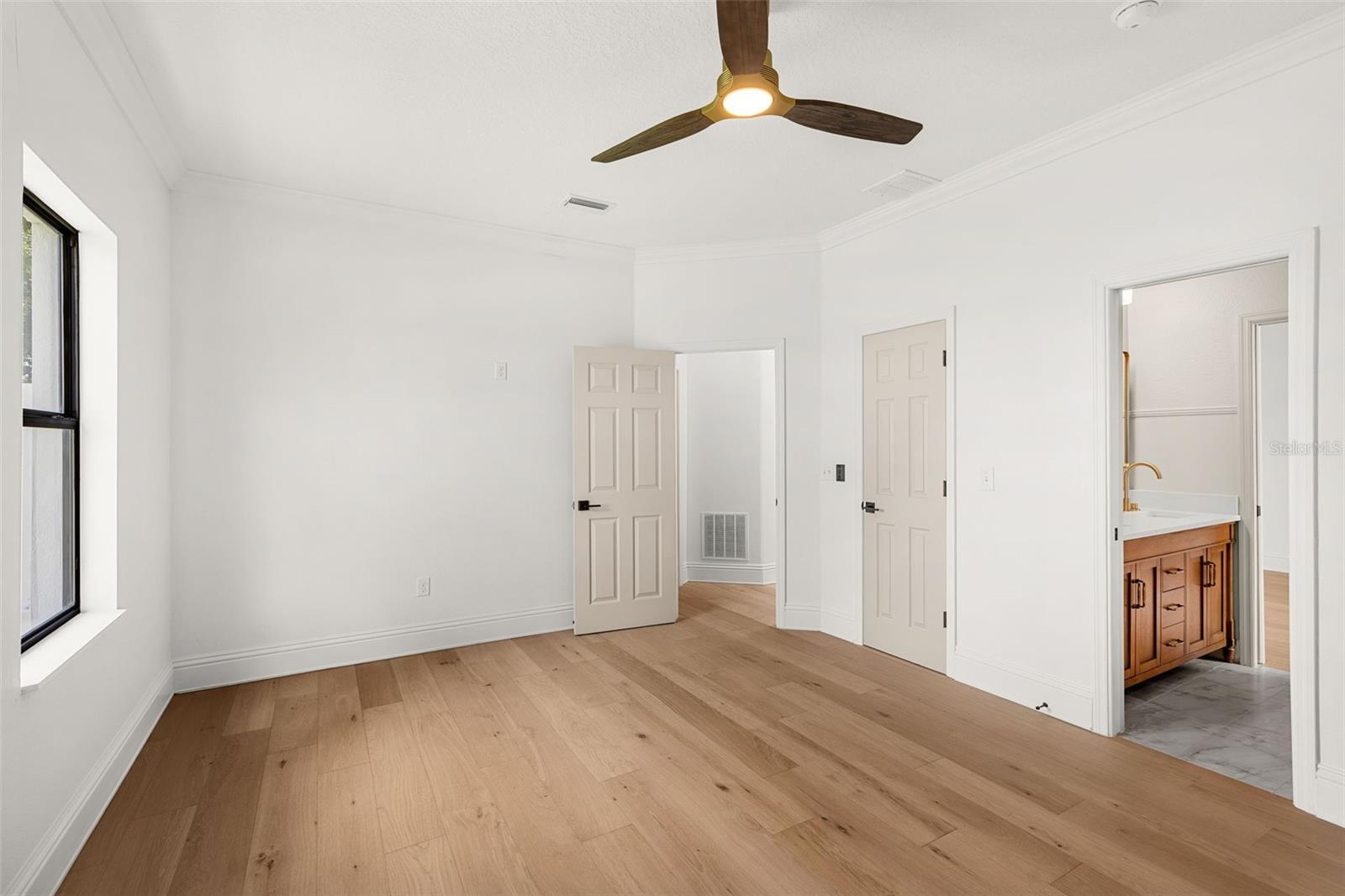 CONWAY SHORES - Residential