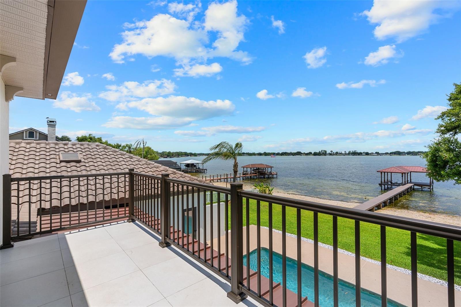 CONWAY SHORES - Residential