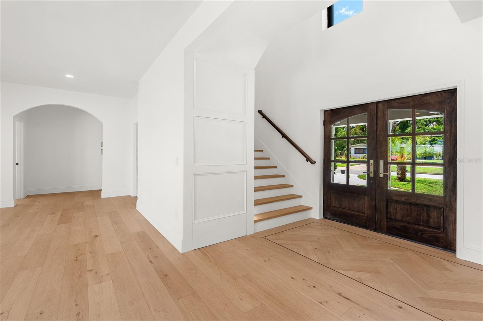 CONWAY SHORES - Residential