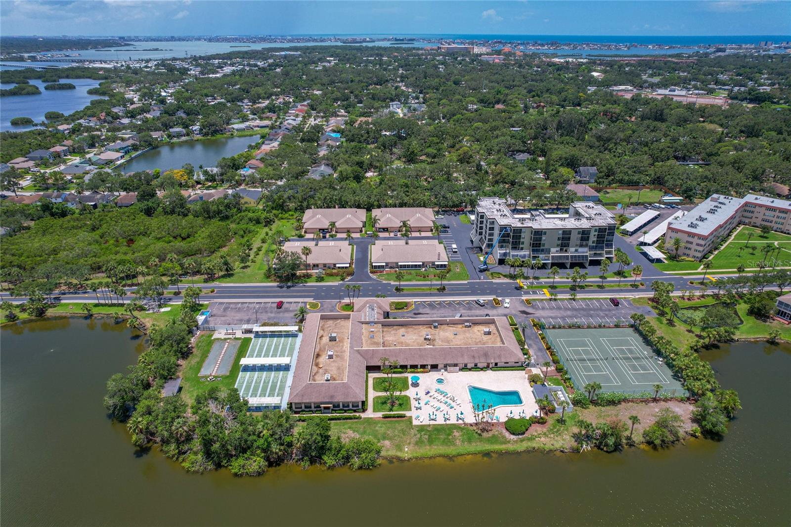 LONG BAYOU - Residential